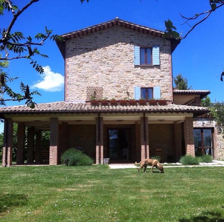 Agriturismo La Corte Del Lupo 노세라 움브라 외부 사진